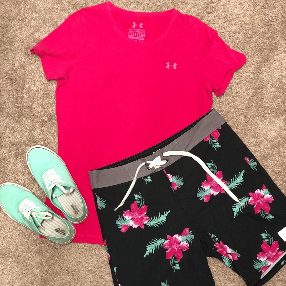 Under Armour Charged heatgear shirt